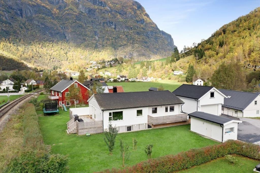 Fint Hus I Flam Villa Aurland Exteriör bild